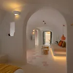 Aparthotel Elements Cave 4*