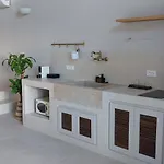 Elements Cave 4*