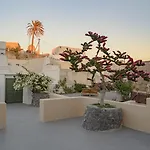 Elements Cave Lejlighedshotel 4*