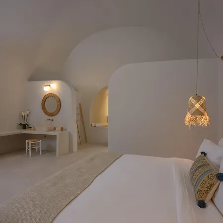 Elements Cave شقة فندقية