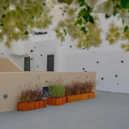 Elements Cave Apart-hotel 4*