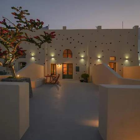 Apart-hotel Elements Cave 4*