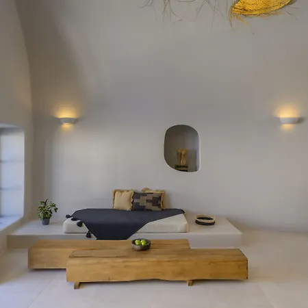 Elements Cave Apart-hotel 4*