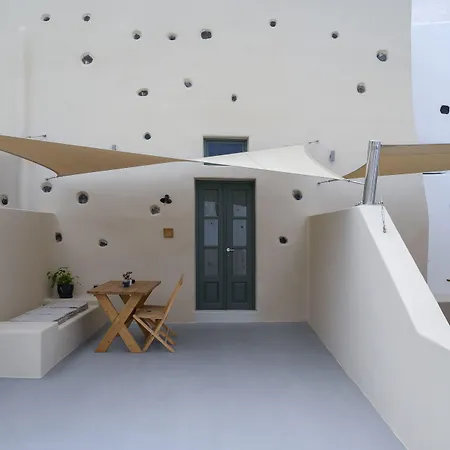 Elements Cave Apart-hotel Megalochori (Santorini)