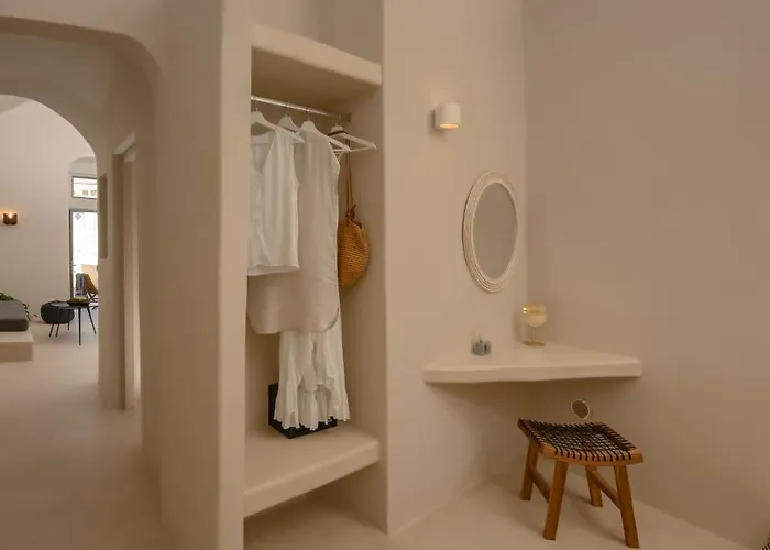 Elements Cave Megalohóri