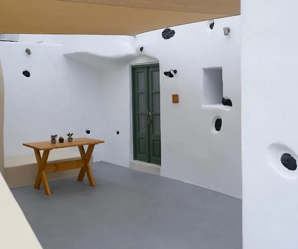 Apartmanhotel Elements Cave 4*