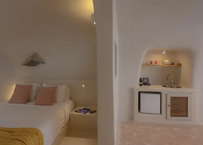 Elements Cave Apartmanhotel Megalohóri